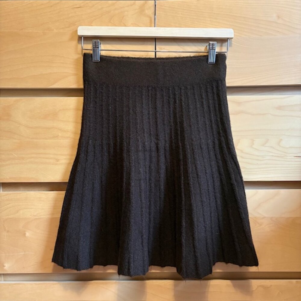 NWT ZARA BROWN PLEATED SOLID KNIT SKIRT, SIZE: SMALL